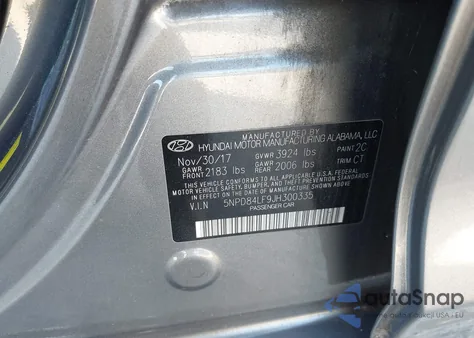 2018 Hyundai Elantra Value Edition z USA, uszkodzony, nr VIN 5NPD84LF9JH300335